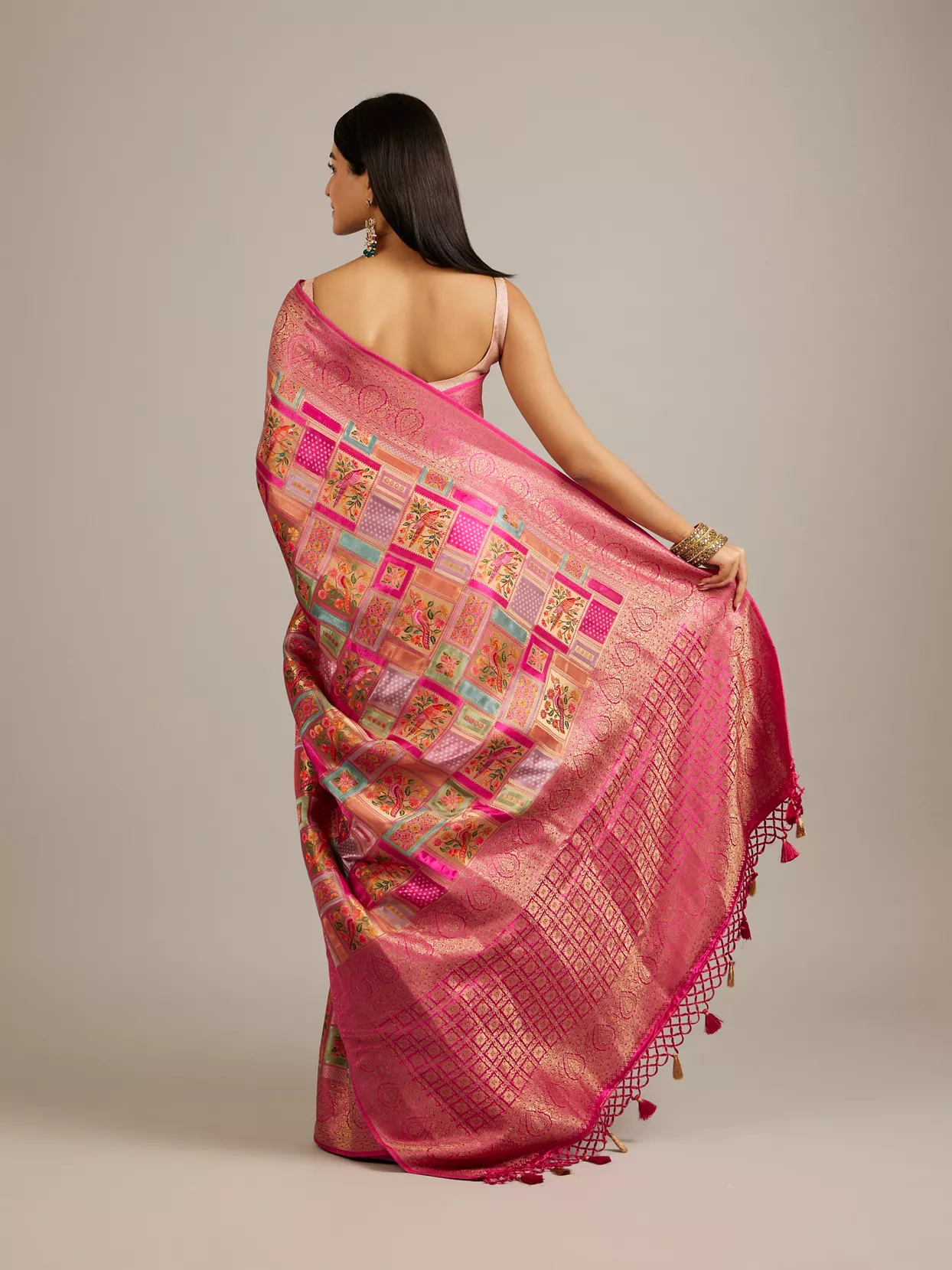 Rani Pink Grid Patterned Saree with Peacock Motifs - Image 3